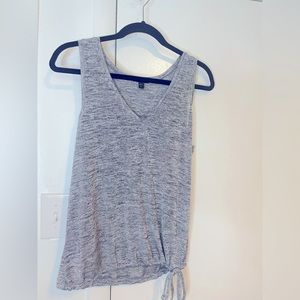 Express v-neck tank top size medium NWOT